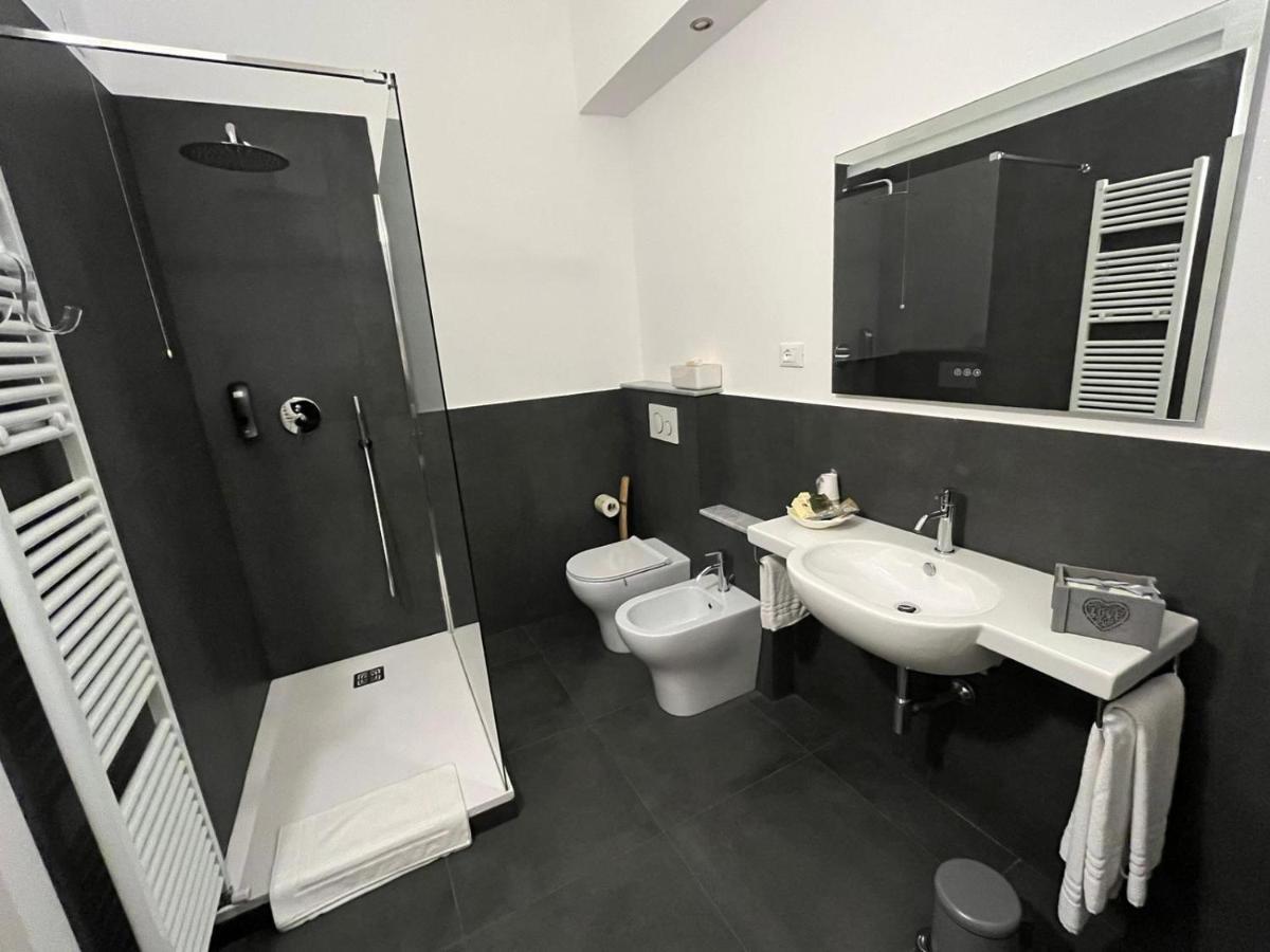 Al Mare 54 Luxury Guest House Lido di Camaiore Ngoại thất bức ảnh
